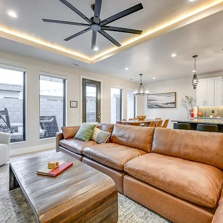 4 Mi To Sand Hollow State Park Hurricane Townhome